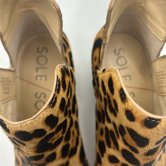 Sole Society leopard cow hair ankle pull on boots pointy leopard print SZ 5.5 - Picture 16 of 16